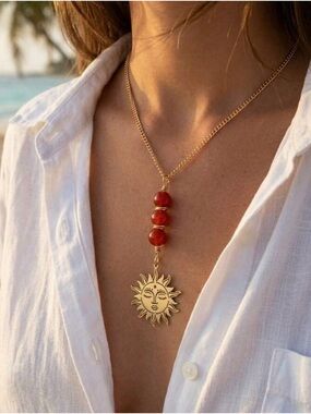Gold red stone Sun Necklace A1926